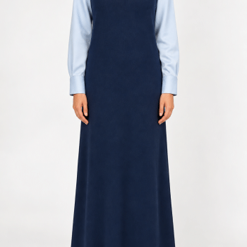 Tweedelig set met blauwe gebreide jurk en blauwe blouse
